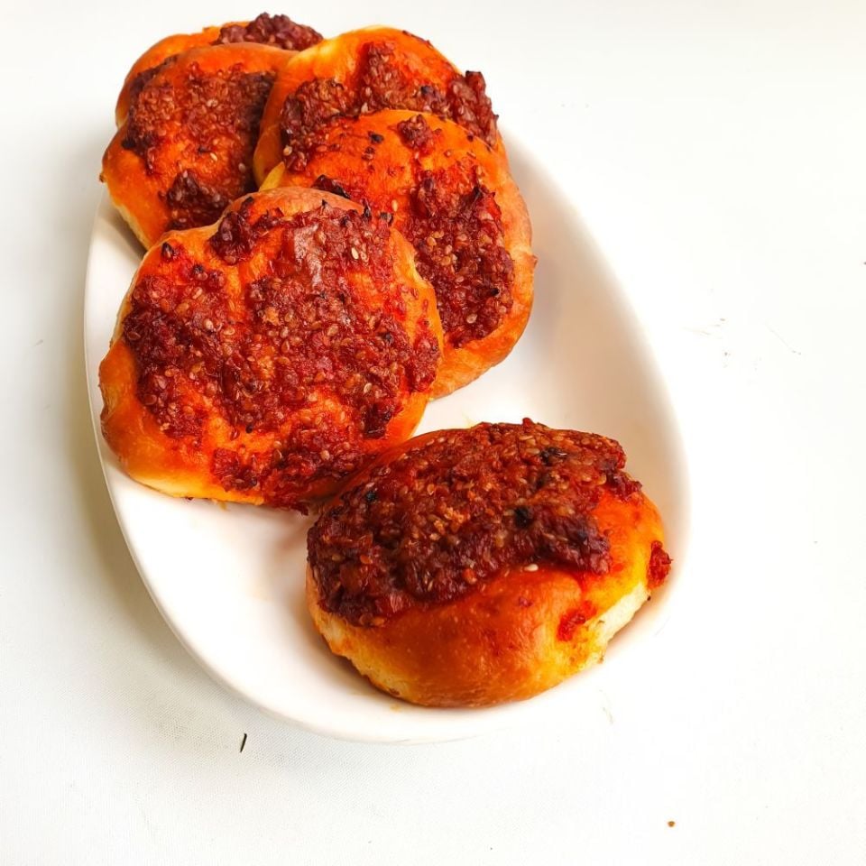 Biberli Ekmek Küçük