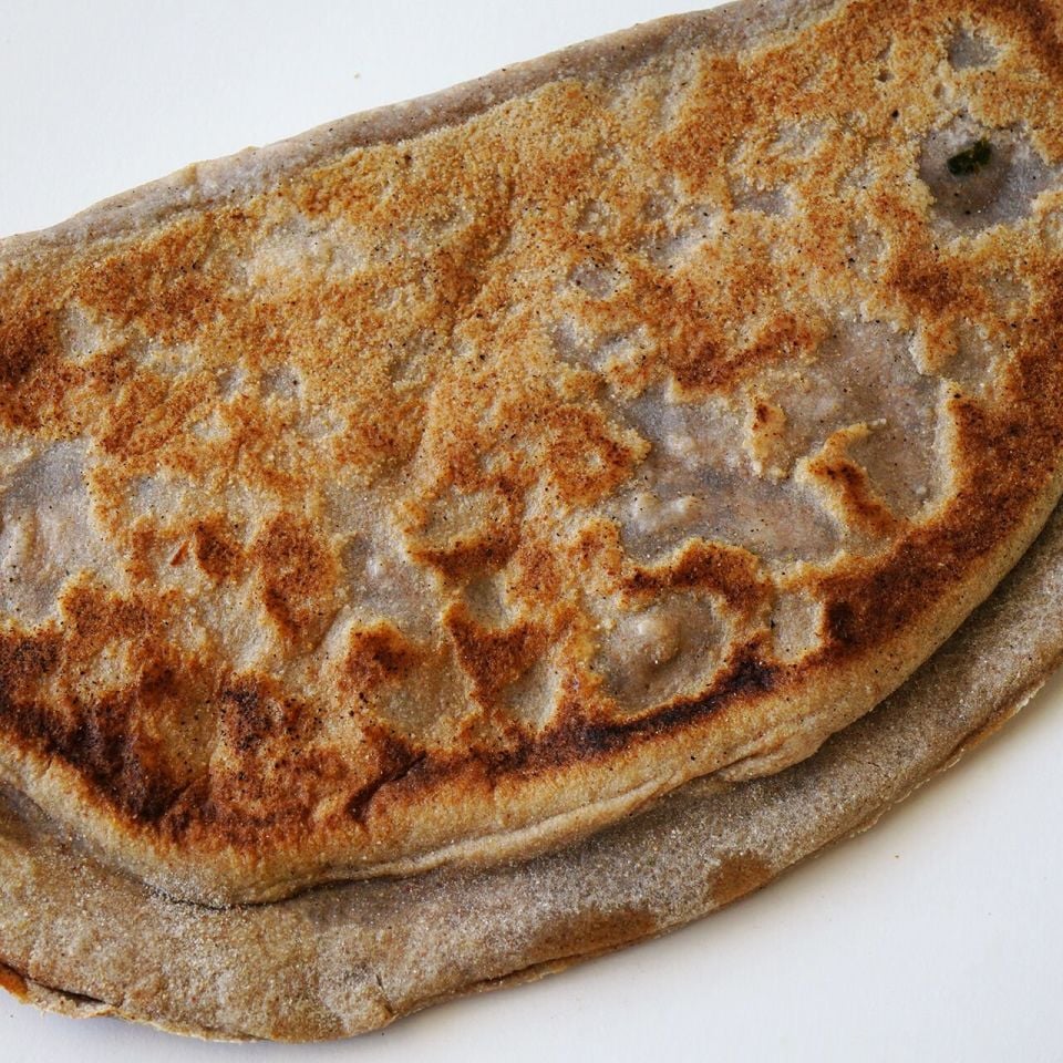 KARABUĞDAY ISPANAKLI BÖREK