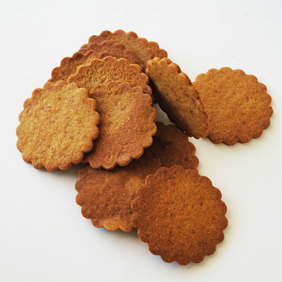 GLUTENSİZ ZENCEFİLLİ KURABİYE